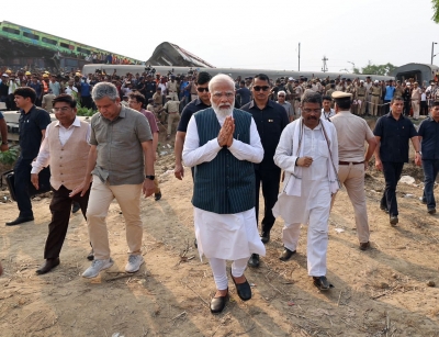 ओडिशा ट्रेन हादसा: ग्राउंड जीरो पर पहुंचे पीएम मोदी, स्थिति का लिया जायजा