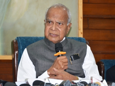 जब तक पंजाब में हूं, सरकारी हेलीकॉप्टर का इस्तेमाल नहीं करूंगा : राज्यपाल