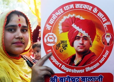 धीरेंद्र शास्त्री के ‘हिंदू राष्ट्र’ दावे के असर पर राय बंटी : सर्वे