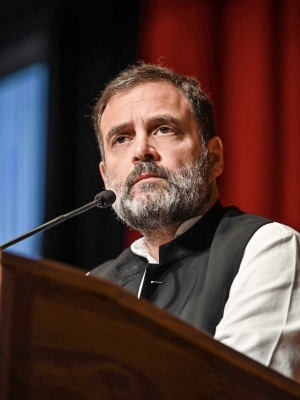 भाजपा की नफरत की राजनीति ने मणिपुर को जला दिया : राहुल गांधी