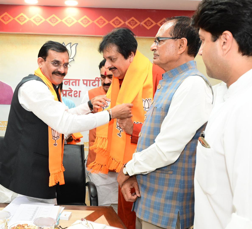 रीवा राजघराने के पुष्पराज भाजपा में शामिल