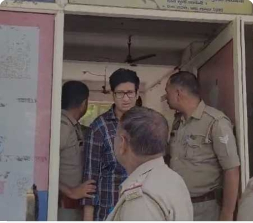 उप्र : बसपा के पूर्व सांसद शाहिद अखलाक का बेटा दुष्कर्म के आरोप में गिरफ्तार