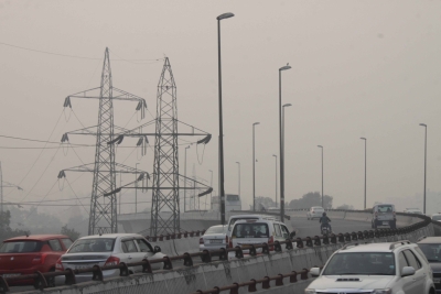 सुप्रीम कोर्ट ने दिल्ली और आसपास के क्षेत्र में प्रदूषण नियंत्रण के लिए सीएक्यूएम से जारी रिपोर्ट मांगी