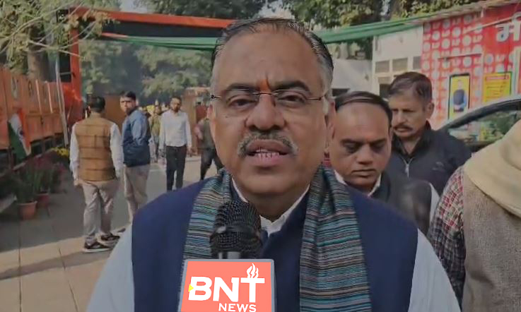 गांधी परिवार ने संस्थानों का किया अपमान : तरुण चुघ