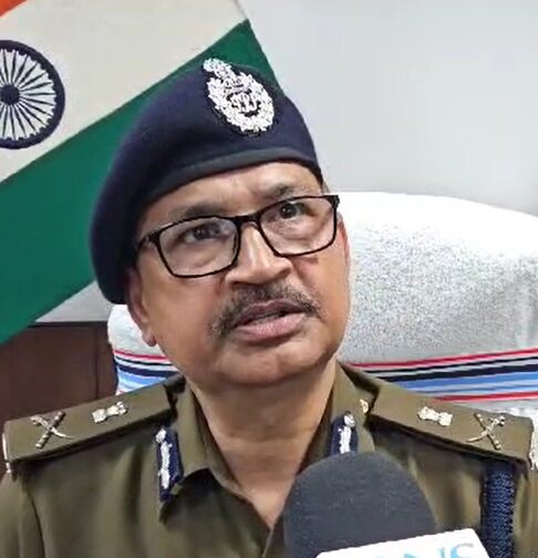 बिहार में कानून का राज कायम करने के लिए पुलिस सक्रिय, दोषी पुलिसकर्मियों पर भी हो रही कार्रवाई : डीजीपी विनय कुमार