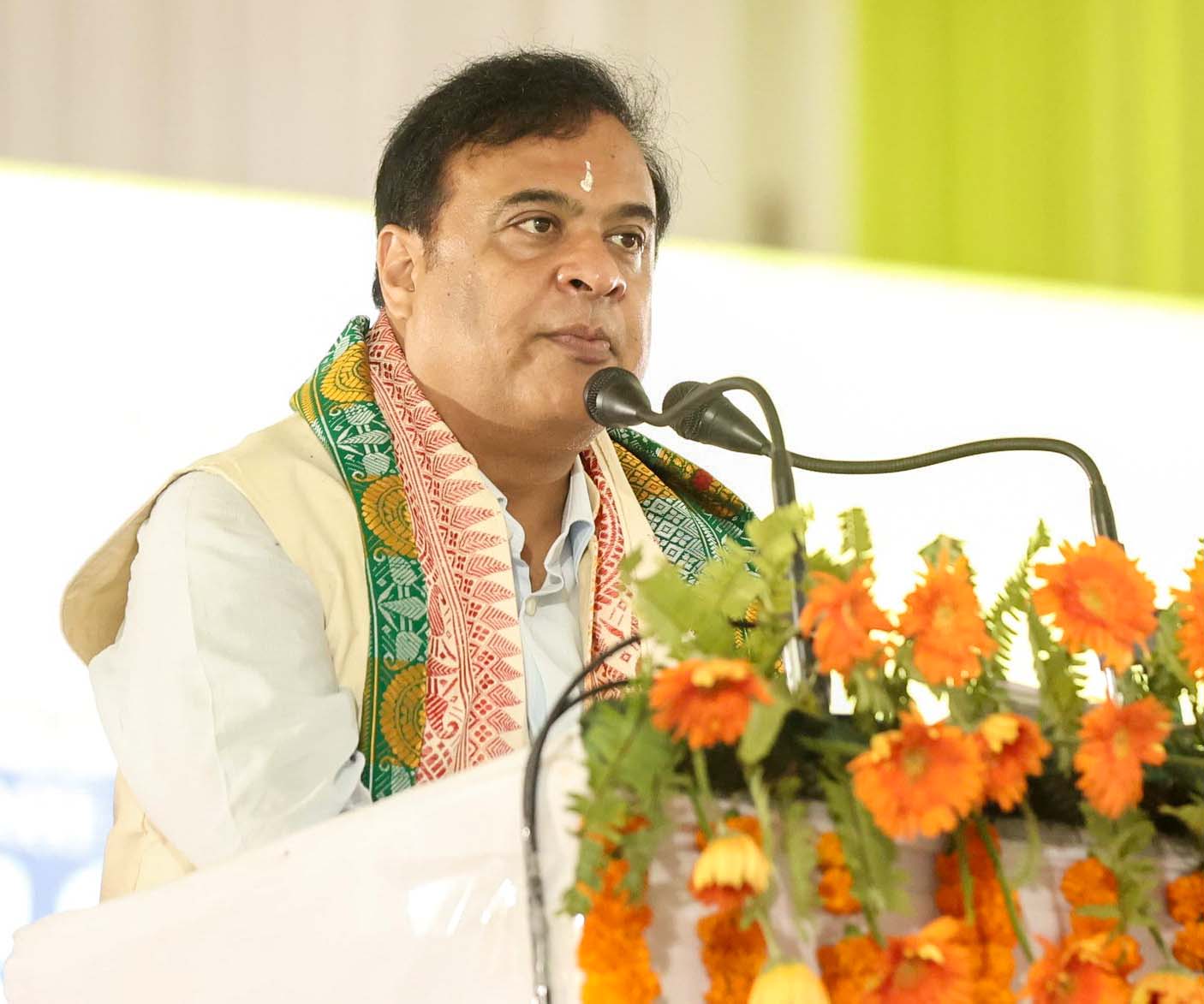 ‘राष्ट्रीय सुरक्षा से नहीं होगा कोई समझौता’, असम सीएम ने ‘पाकिस्तानी’ लिंक के आरोपों पर गौरव गोगोई को फिर घेरा