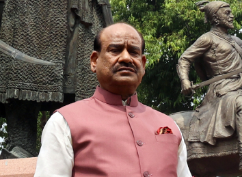 सेना के शौर्य, वीरता और अतुलनीय साहस पर गर्व, देशभावना के साथ जुड़ी है तिरंगा यात्रा : ओम बिरला