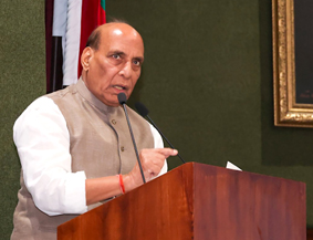 ‘ऑपरेशन सिंदूर’ खतरे की वह लाल लकीर है, जो भारत ने आतंकवाद के माथे पर खींच दी : रक्षा मंत्री राजनाथ सिंह