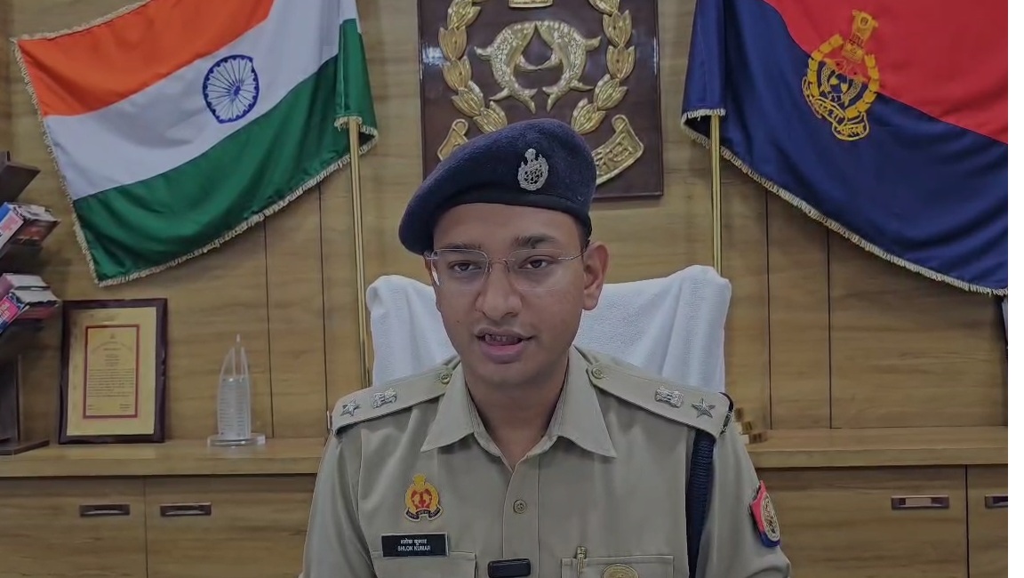 मथुरा में पकड़े गए 90 बांग्लादेशी, ईंट-भट्ठे पर मजदूरी करते थे सब