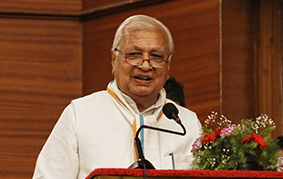 बिहार के राज्यपाल आरिफ मोहम्मद खान पहुंचे मोतिहारी, पुराने मित्र परवेज से की मुलाकात