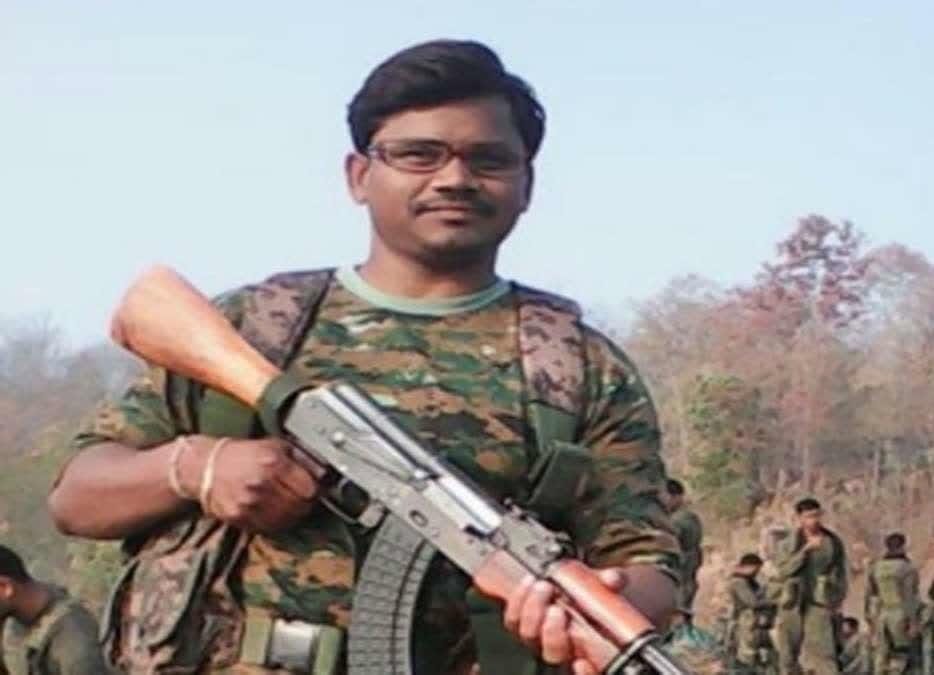 झारखंड : लातेहार में पुलिस मुठभेड़ में 10 लाख का इनामी पप्पू लोहरा सहित दो नक्सली ढेर