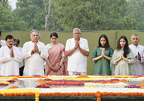 पूर्व पीएम चौधरी चरण सिंह की पुण्यतिथि: उपराष्ट्रपति जगदीप धनखड़ ने दी किसान घाट पर श्रद्धांजलि