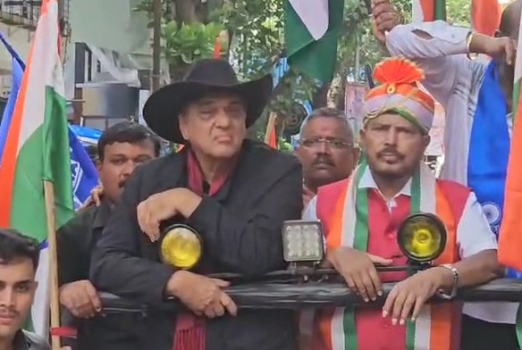 ‘भारत जिंदाबाद यात्रा’ में शामिल हुए मुकेश खन्ना, ‘ऑपरेशन सिंदूर’ पर सवाल उठाने वालों पर भड़के