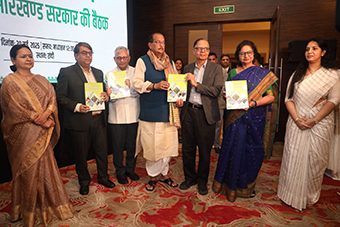 झारखंड ने 16वें वित्त आयोग से मांगे 3 लाख 3 हजार करोड़, मंत्रियों और अधिकारियों ने पेश की रिपोर्ट