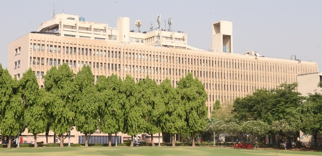 पेशेवर युवाओं को तकनीकी तौर पर सशक्त करेंगे आईआईटी दिल्ली के तीन नए ऑनलाइन पीजी डिप्लोमा कोर्स