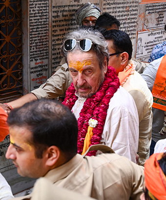‘भारतीय संस्कृति की प्रेरणा से यहां आया हूं’, रामलला के दर्शन के बाद बोले एरोल मस्क
