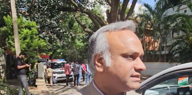 कर्नाटक : बेंगलुरु भगदड़ पर बोले प्रियांक खड़गे, सरकार ने इस मामले में अपनी जिम्मेदारी स्वीकार की है